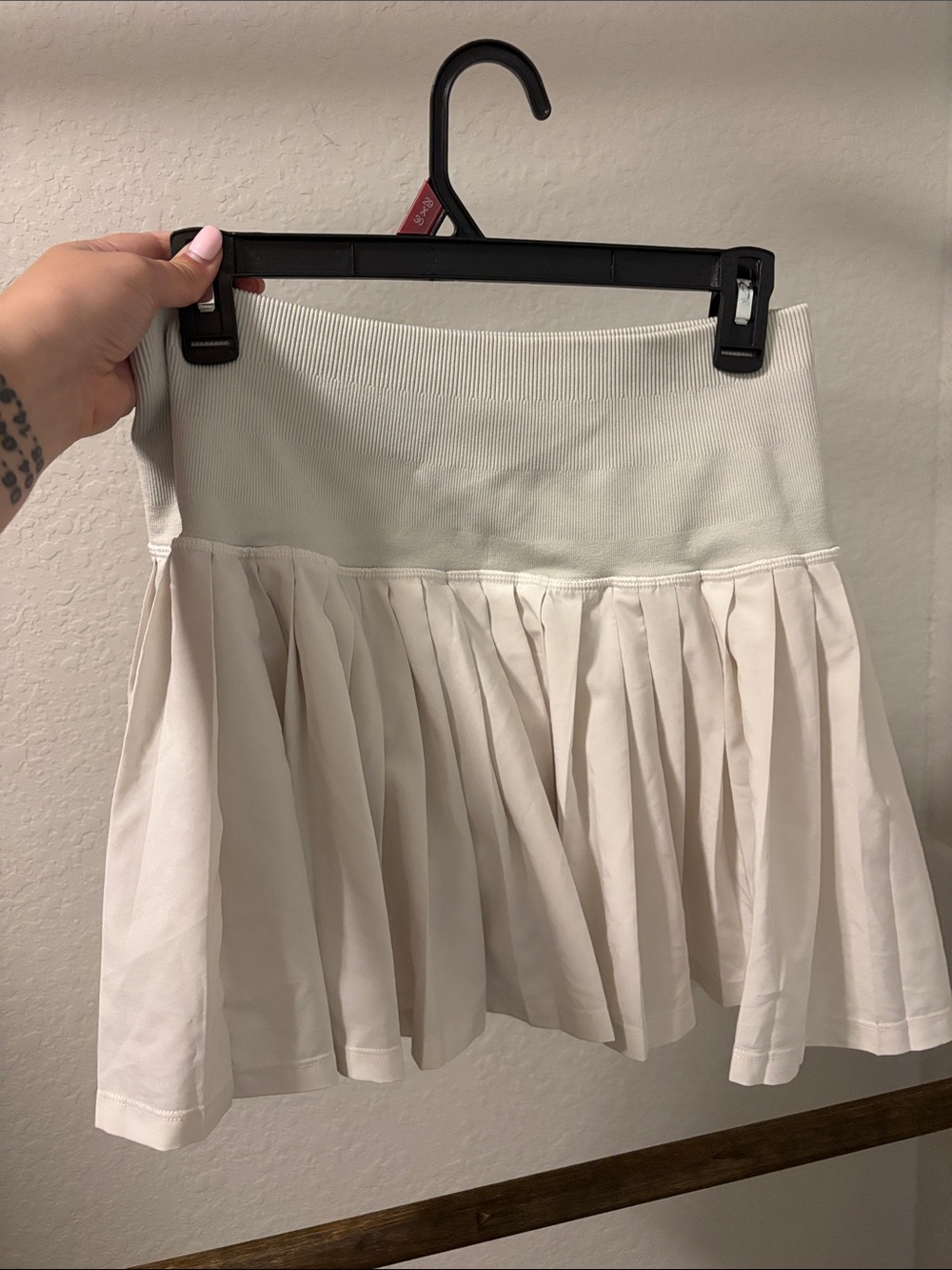 Women's Pleated Mini Skirt - Cream